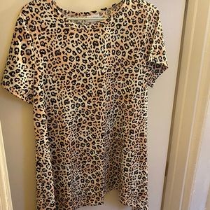 Lularoe Melissa top